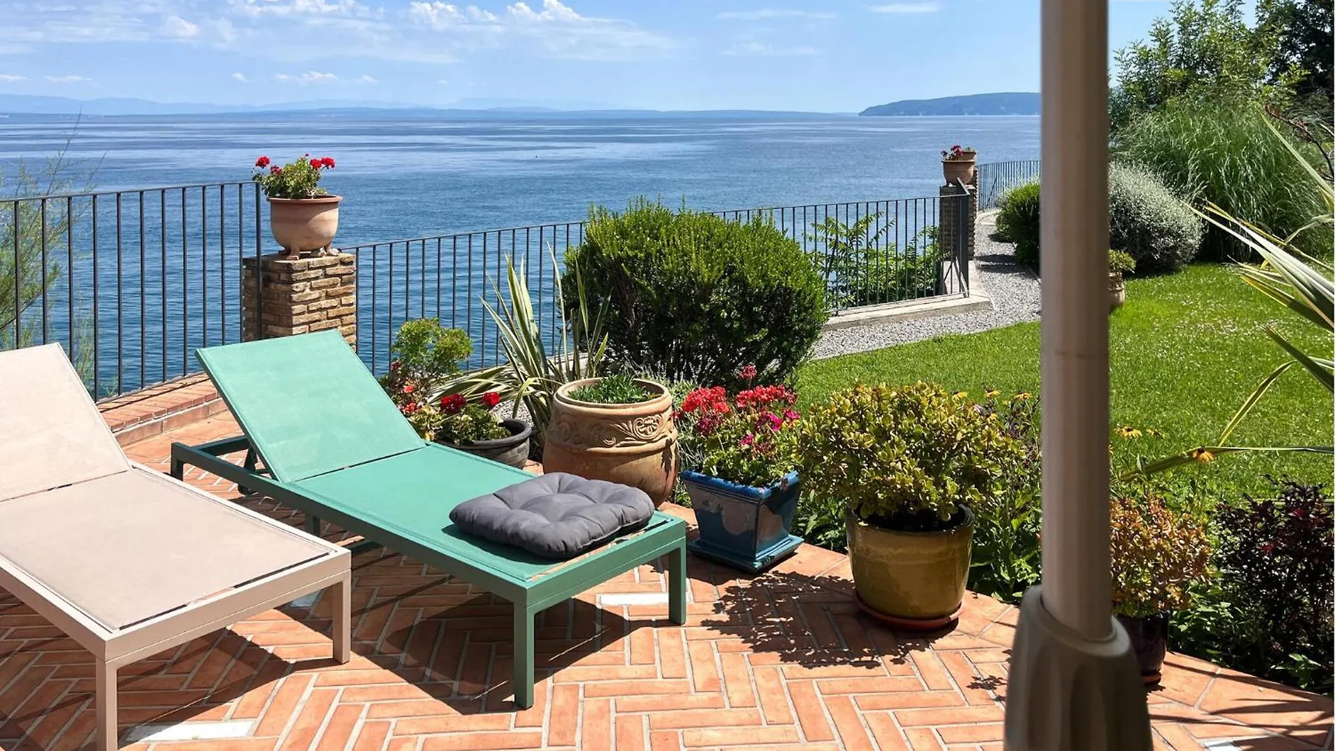 Villa Mirvami Lovran Opatija 0*,  Croatia